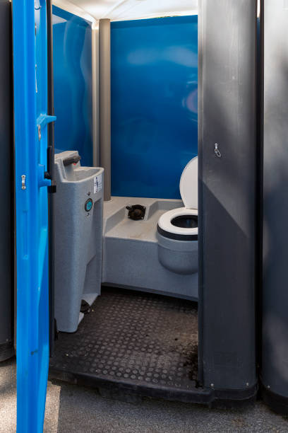 Best Construction site porta potty rental  in South Wenatchee, WA